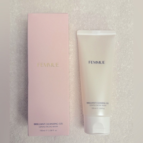 FEMMUE Brilliant Cleansing Gel 100ml BRAND NEW/SEALED - Picture 2 of 5